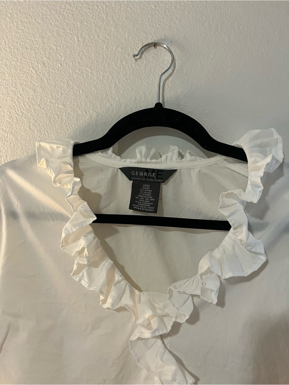 George White Ruffle V-Neck Button-Down Blouse - Picture 3 of 4